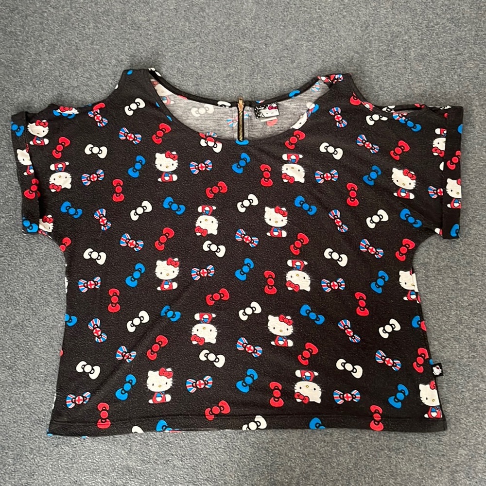 Hello Kitty Union Jack Cut-Out Shoulder Zipper Back Shirt